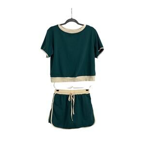 Colorblock Athletic 2 Piece Matching Skirt and Shirt Set Green Cream Size Small